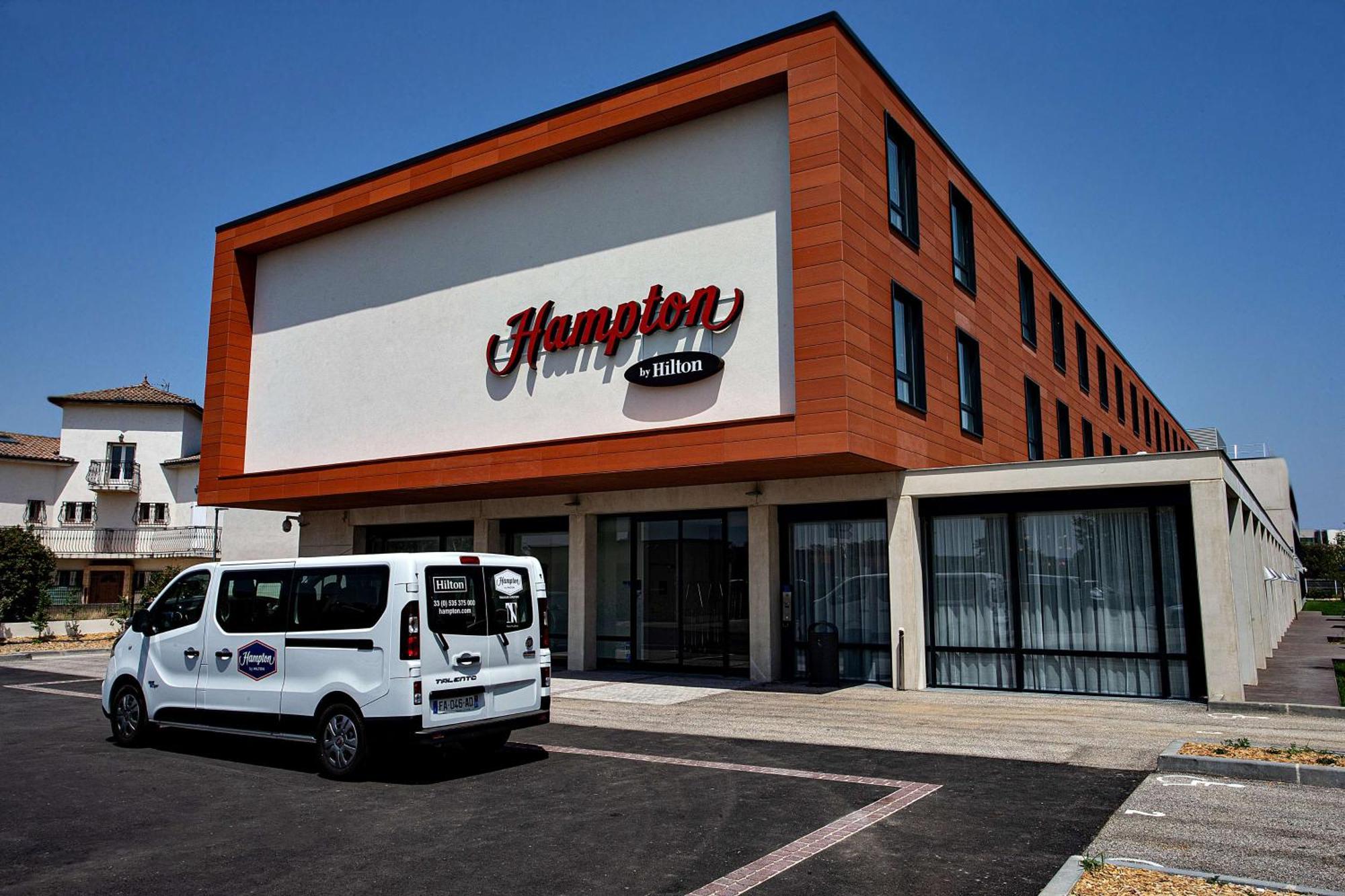 Hampton By Hilton Toulouse Airport Hotel Blagnac Buitenkant foto